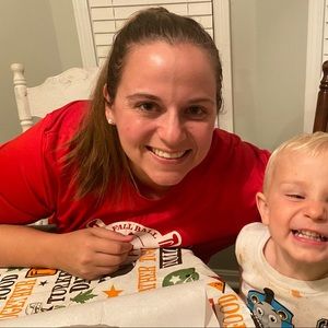 Meet your Posher, Taylor